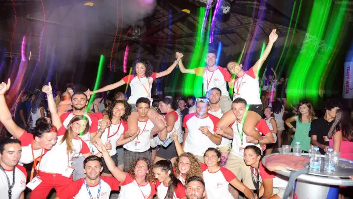 Malta - Bugibba - ob�z rekreacyjny z j. angielskim - wylot z Warszawy, Wroc�awia, Krakowa, Gda�ska