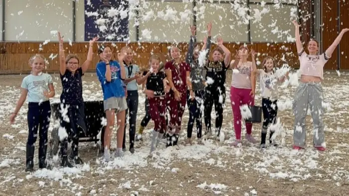 Zakrz�w - ob�z jazdy konnej