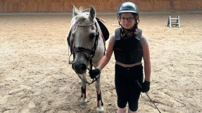 Zakrz�w - ob�z hobby horse z jazd� konn�