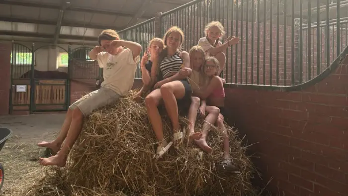 Zakrz�w - ob�z jazdy konnej z j. angielskim