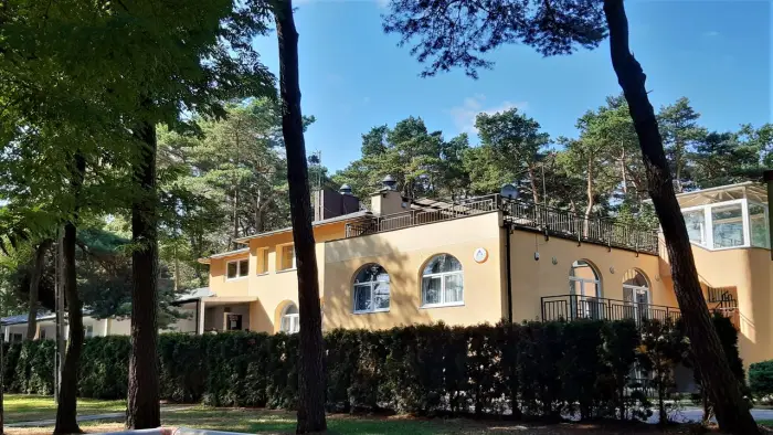 Grotniki - kolonia Mega Przyg�d