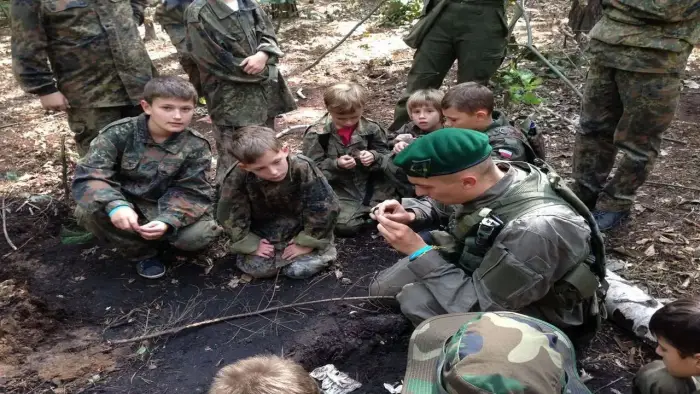 Bachorze - kolonia Komandos Junior