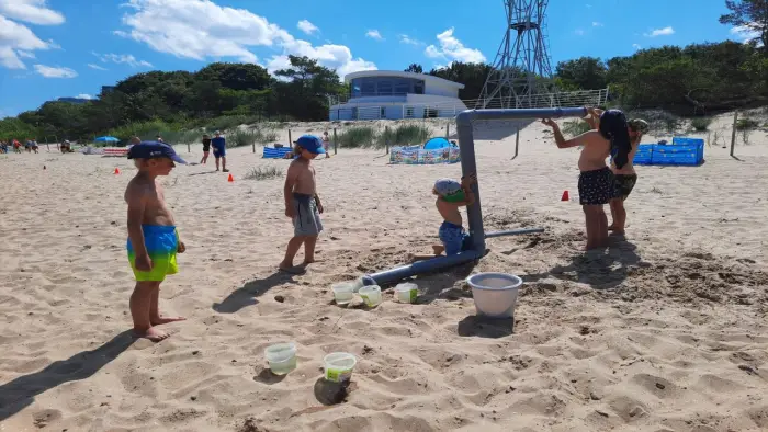 Dziwn�wek - kolonia i ob�z rekreacyjny