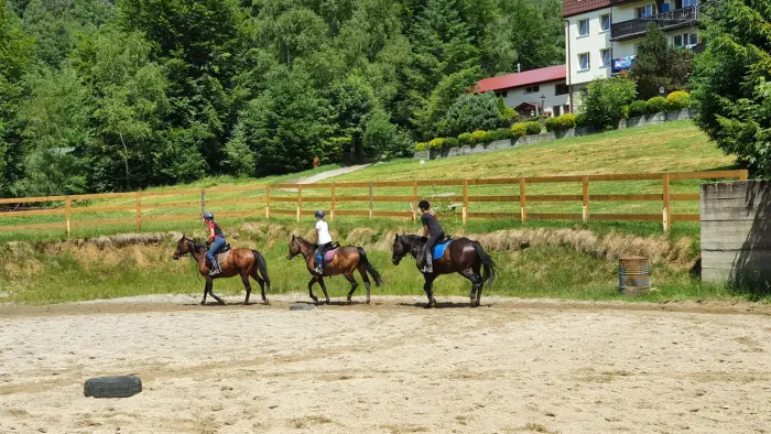 Brenna - ob�z jazdy konnej