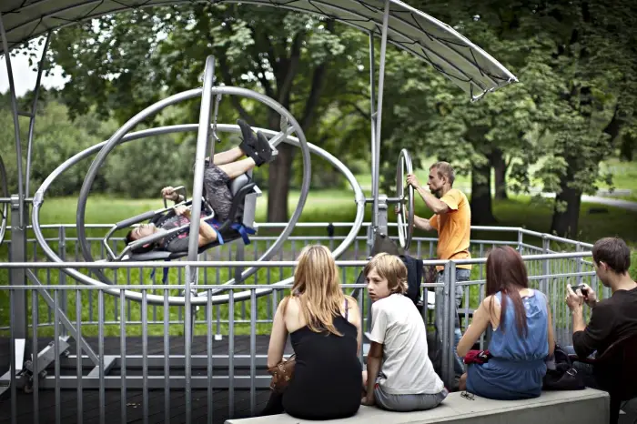 17 przyg�d nad jeziorem