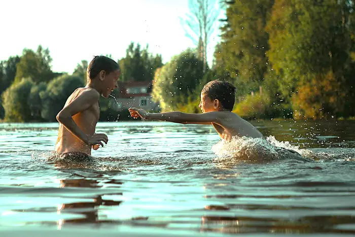 17 wspania�ych przyg�d - kolonia