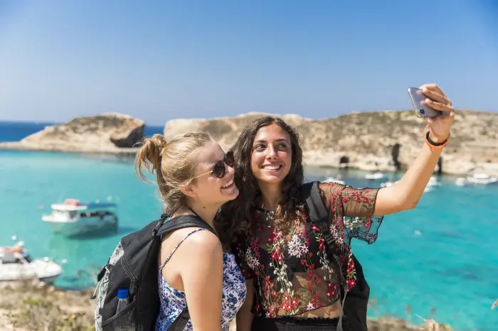 Malta - Bugibba - ob�z rekreacyjny z j. angielskim - wylot z Warszawy, Wroc�awia, Krakowa, Gda�ska