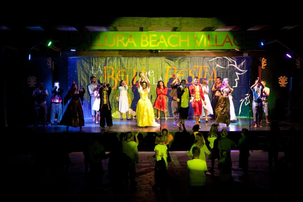 ob�z m�odzie�owy W�ochy  -  Sardynia - Almatur