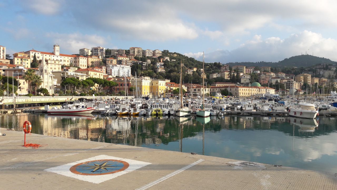 W�ochy - Poznajemy Toskani� i Liguri� - ob�z rekreacja i zwiedzanie