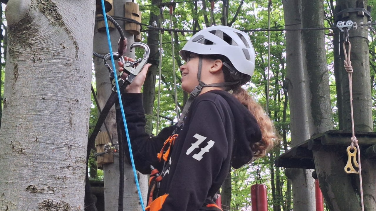 Ustro� - Beskidy - m�ody detektyw