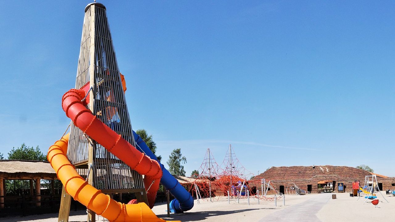 Krasiej�w - Klub Urwisa DinoCamp