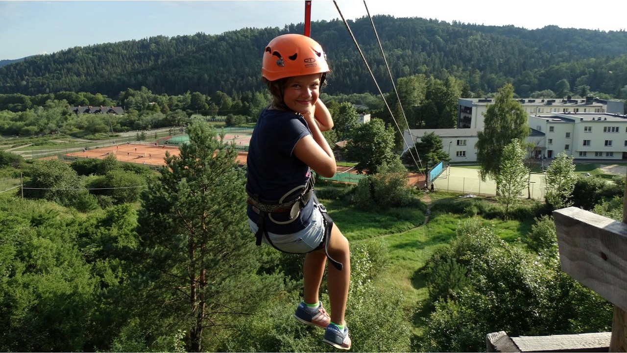 Muszyna - ob�z Fabryka Adrenaliny sala wieloosobowa (tylko ch�opcy)